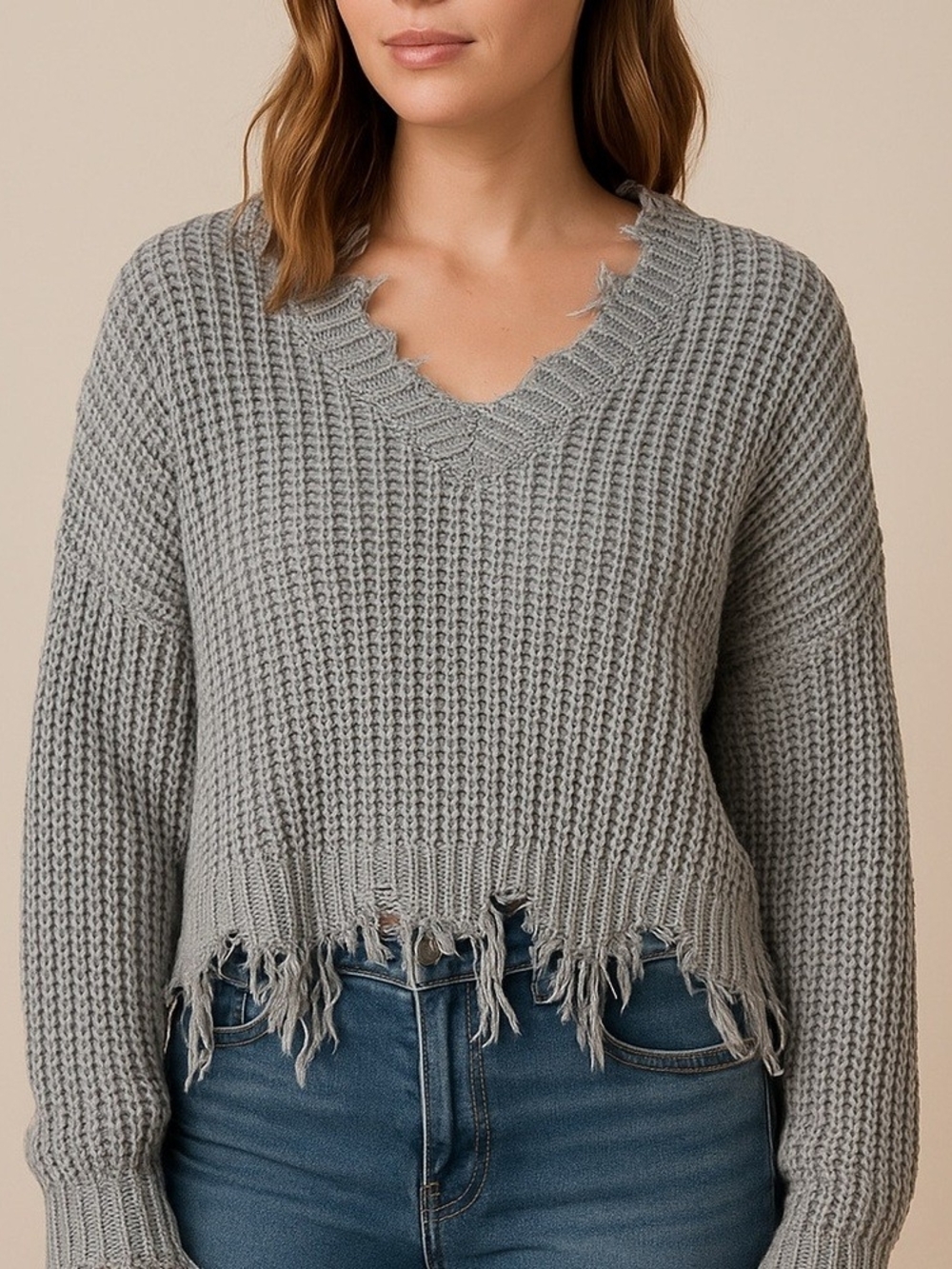 Miracle Distressed V-Neck Chunky Knit Sweater - Gray